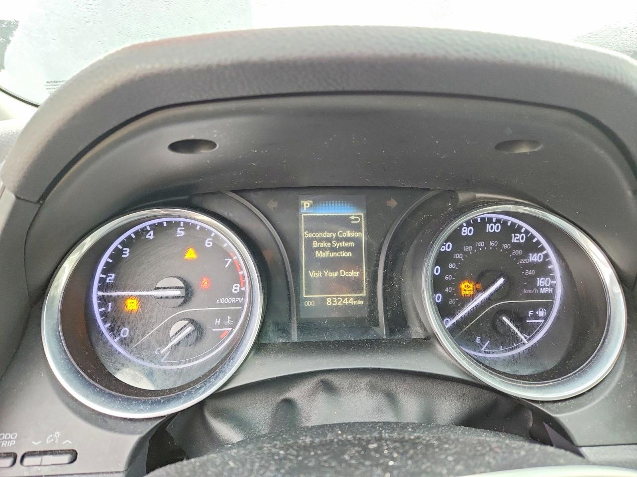 2019 TOYOTA CAMRY L photo 9
