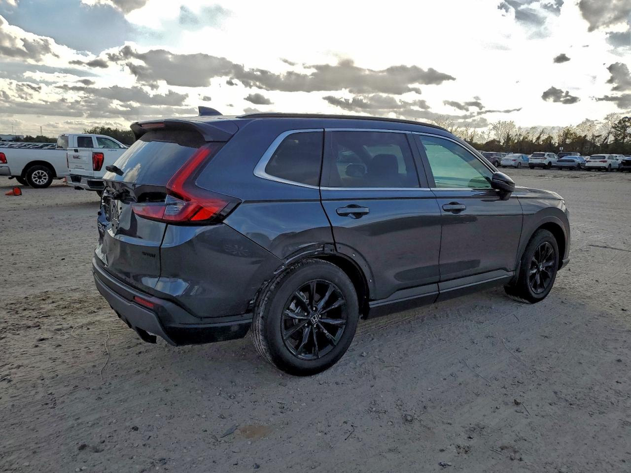2025 HONDA CR-V SPORT-L photo 3