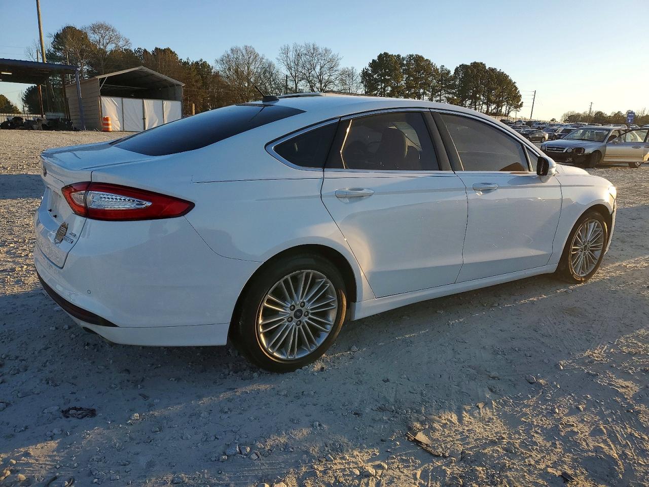 2016 FORD FUSION SE photo 3