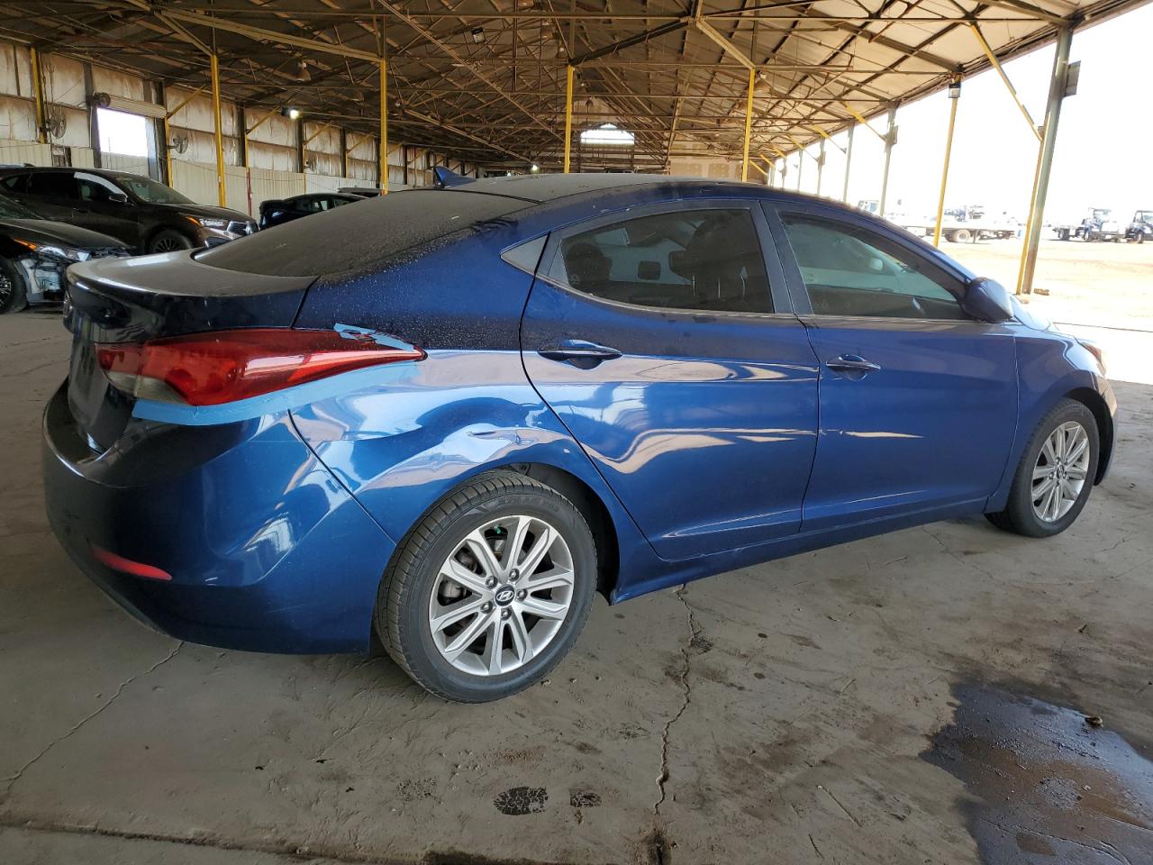 2015 HYUNDAI ELANTRA photo 3
