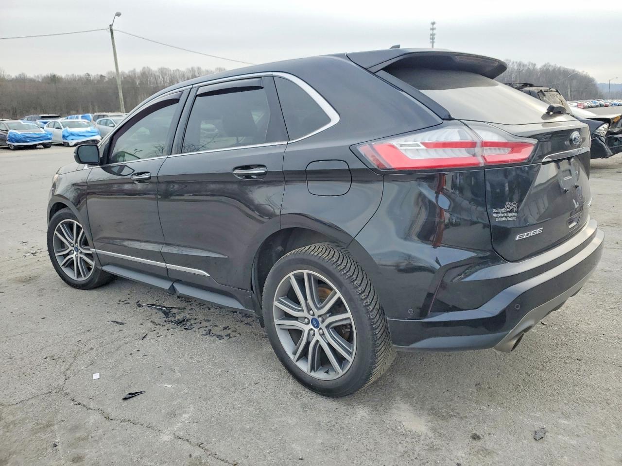 2019 FORD EDGE TITANIUM photo 2
