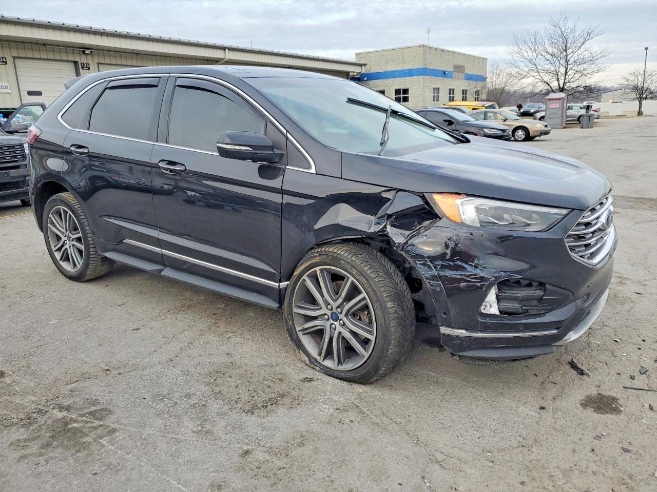 2019 FORD EDGE TITANIUM photo 4