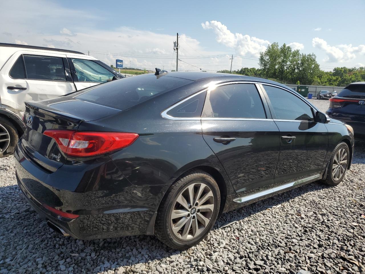 2016 HYUNDAI SONATA SPORT photo 3