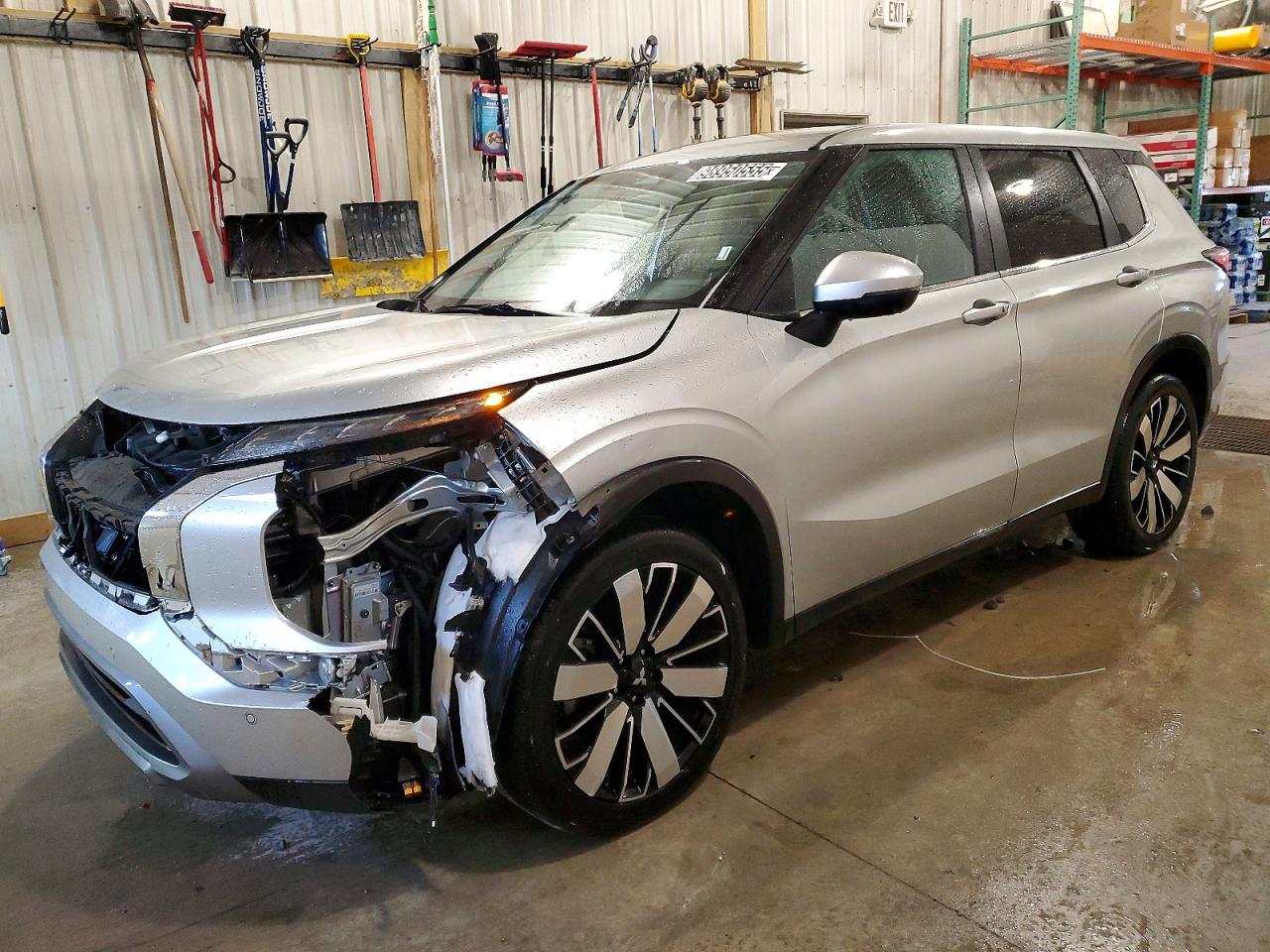 2025 MITSUBISHI OUTLANDER