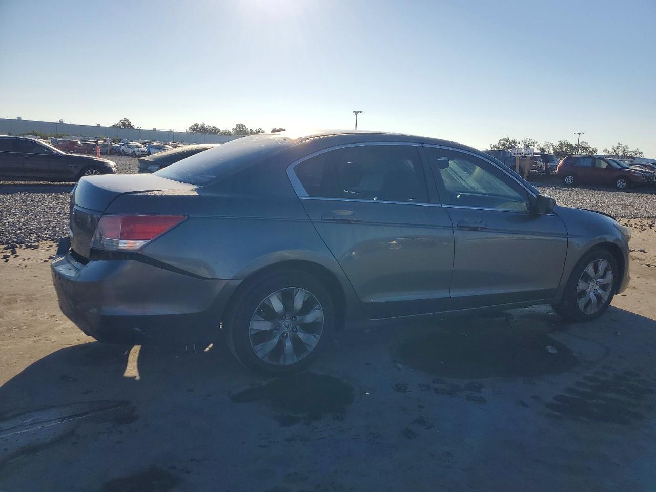 2009 HONDA ACCORD EXL photo 3