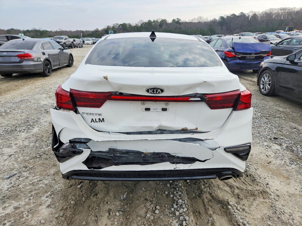 2020 KIA FORTE FE photo 11