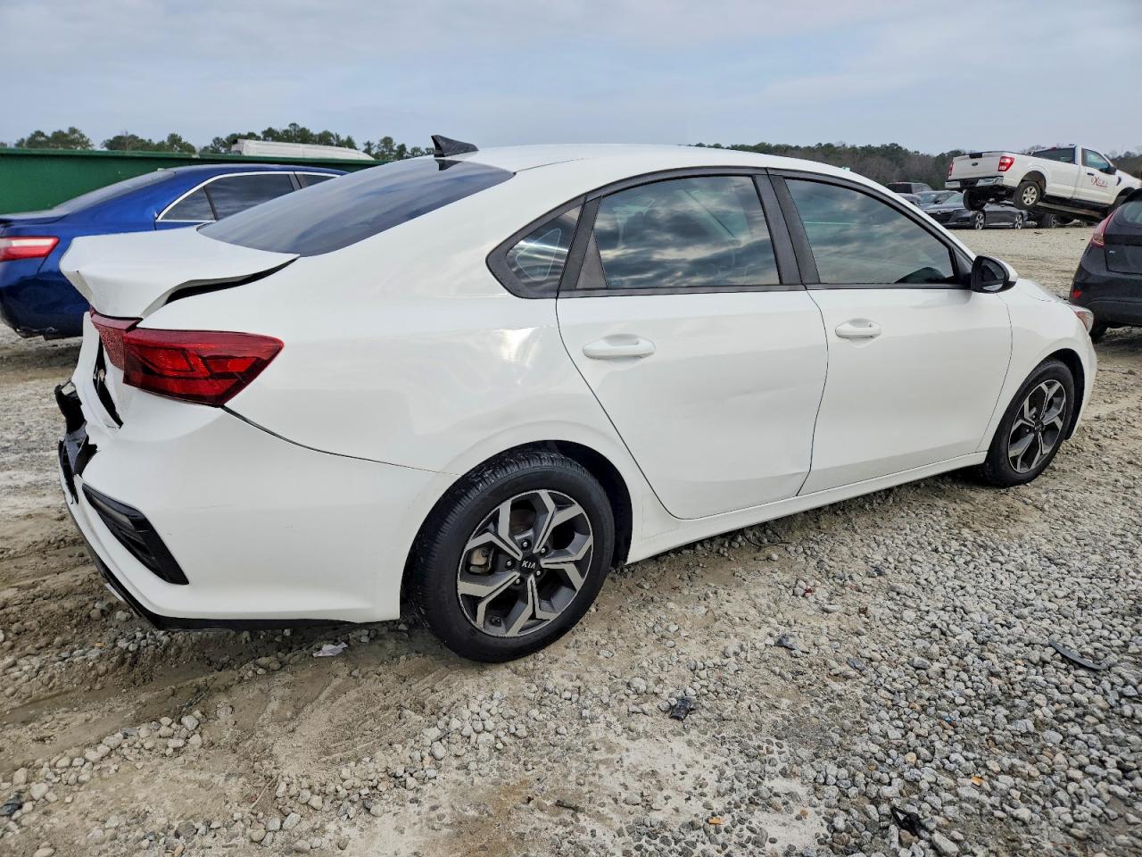 2020 KIA FORTE FE photo 5