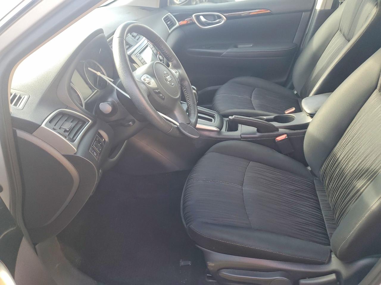 2018 NISSAN SENTRA S photo 19