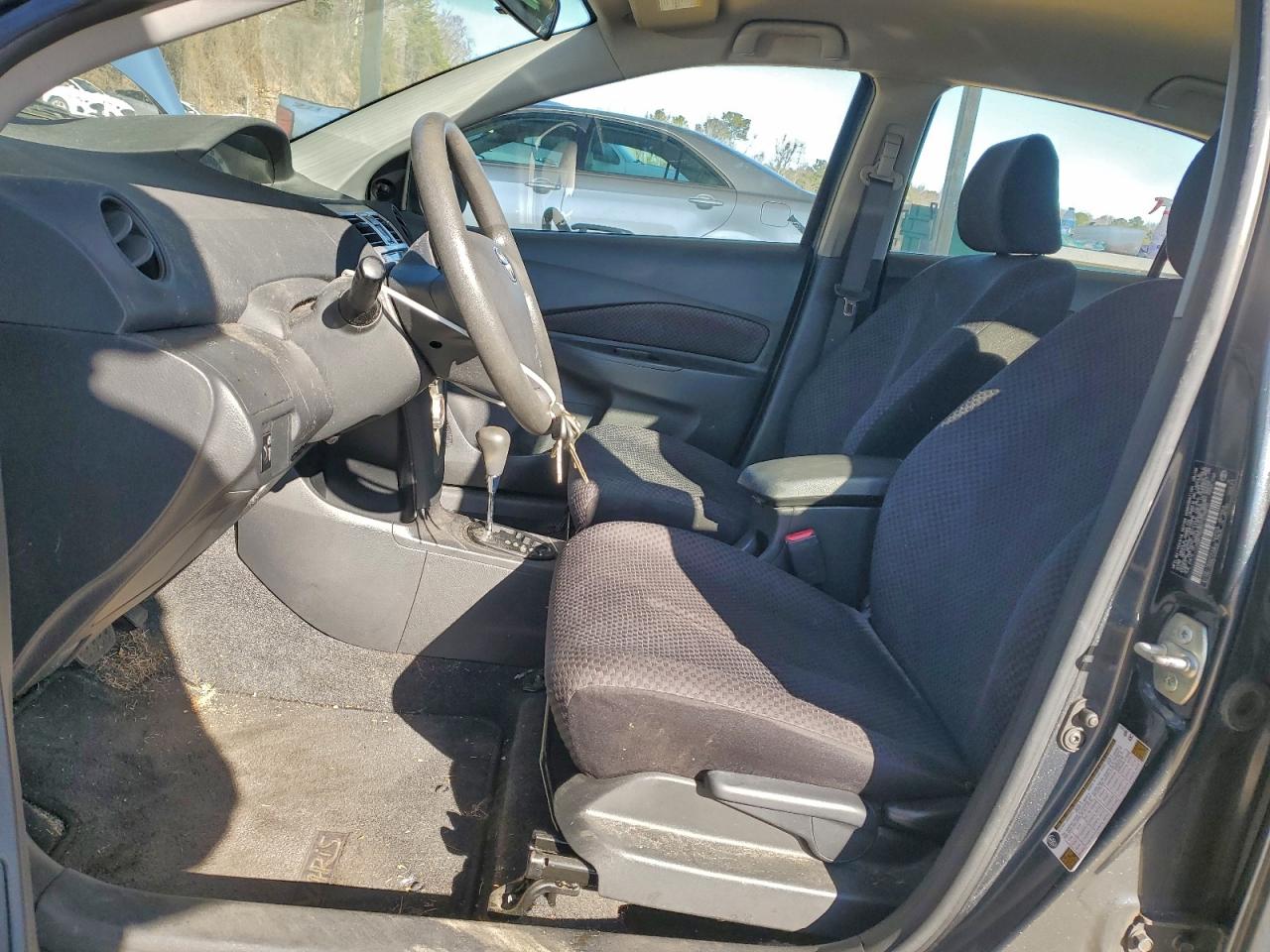 2007 TOYOTA YARIS photo 7