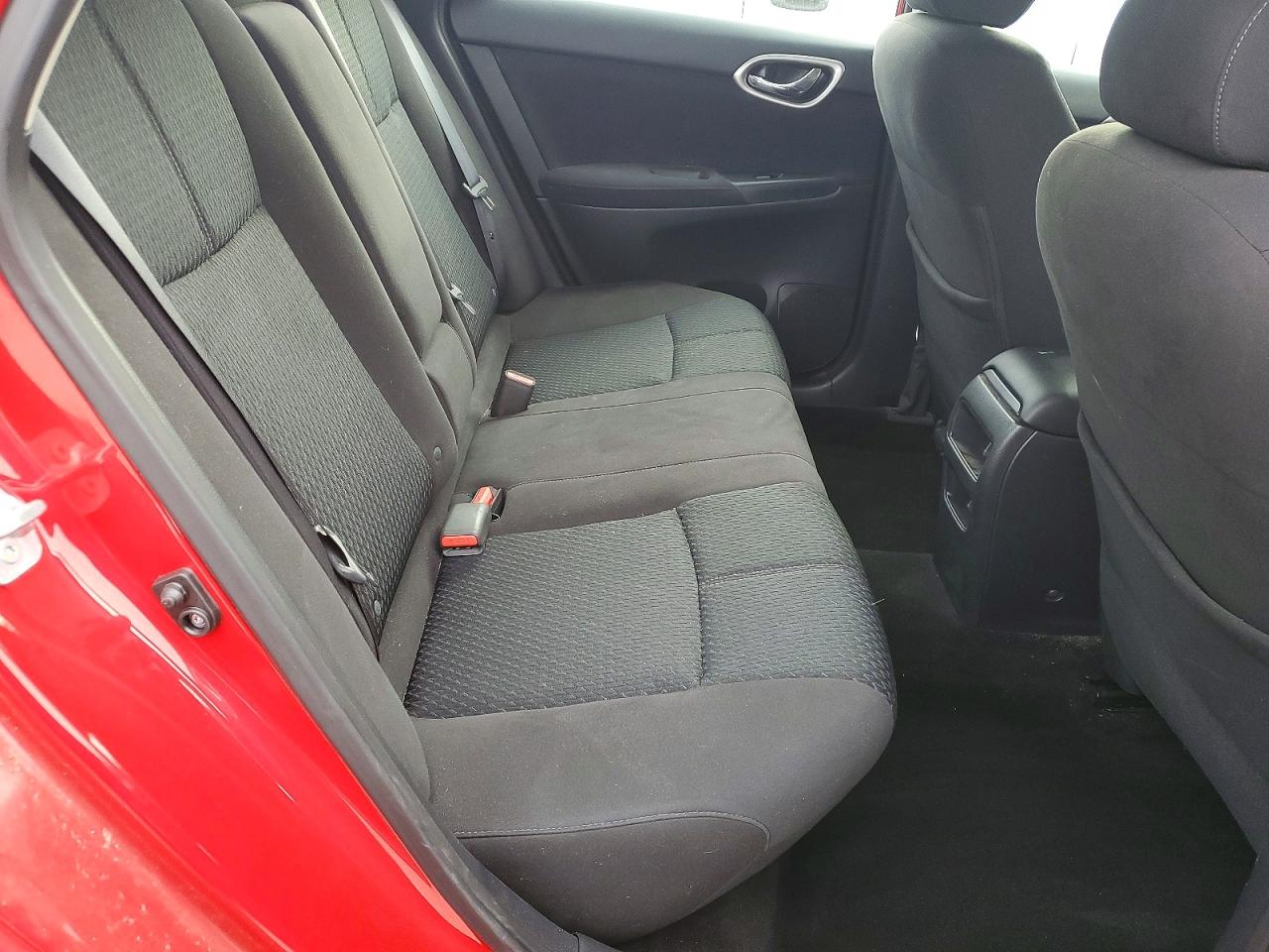 2015 NISSAN SENTRA S photo 10