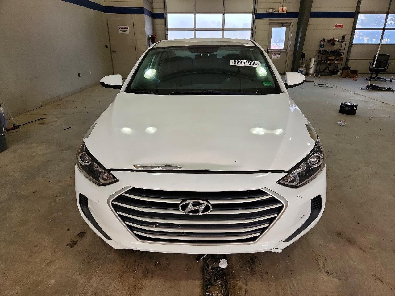 2018 HYUNDAI ELANTRA SEL photo 5