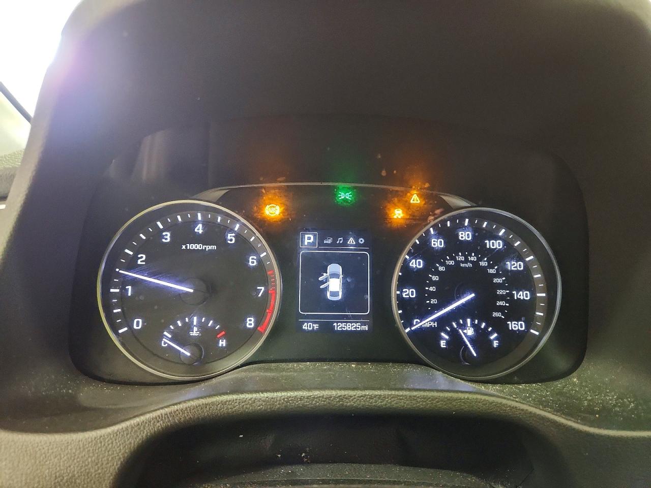 2018 HYUNDAI ELANTRA SEL photo 9