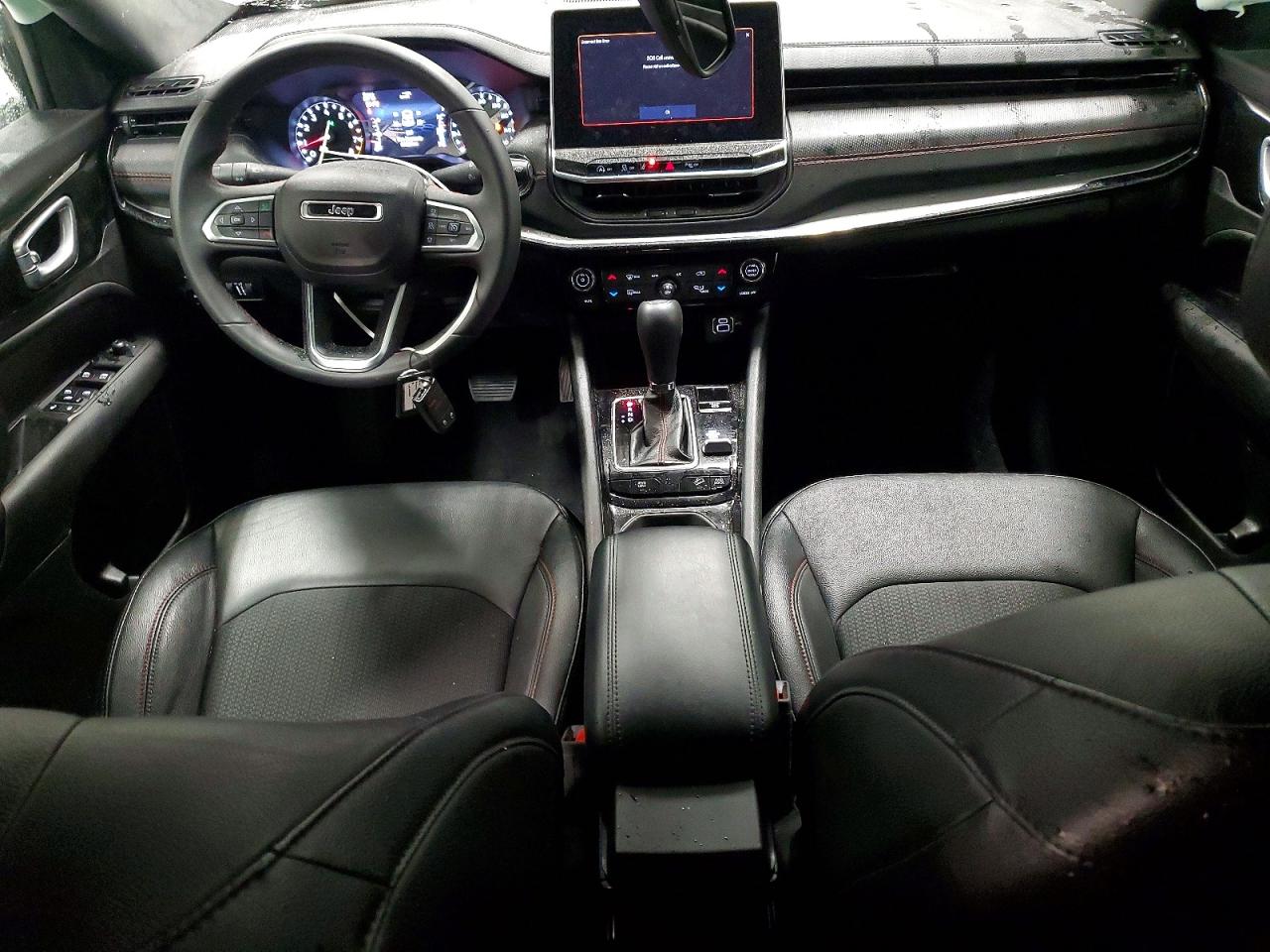 2024 JEEP COMPASS TRAILHAWK photo 8