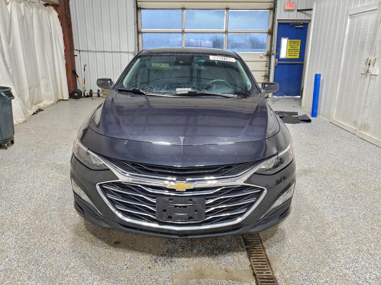 2023 CHEVROLET MALIBU LT photo 5