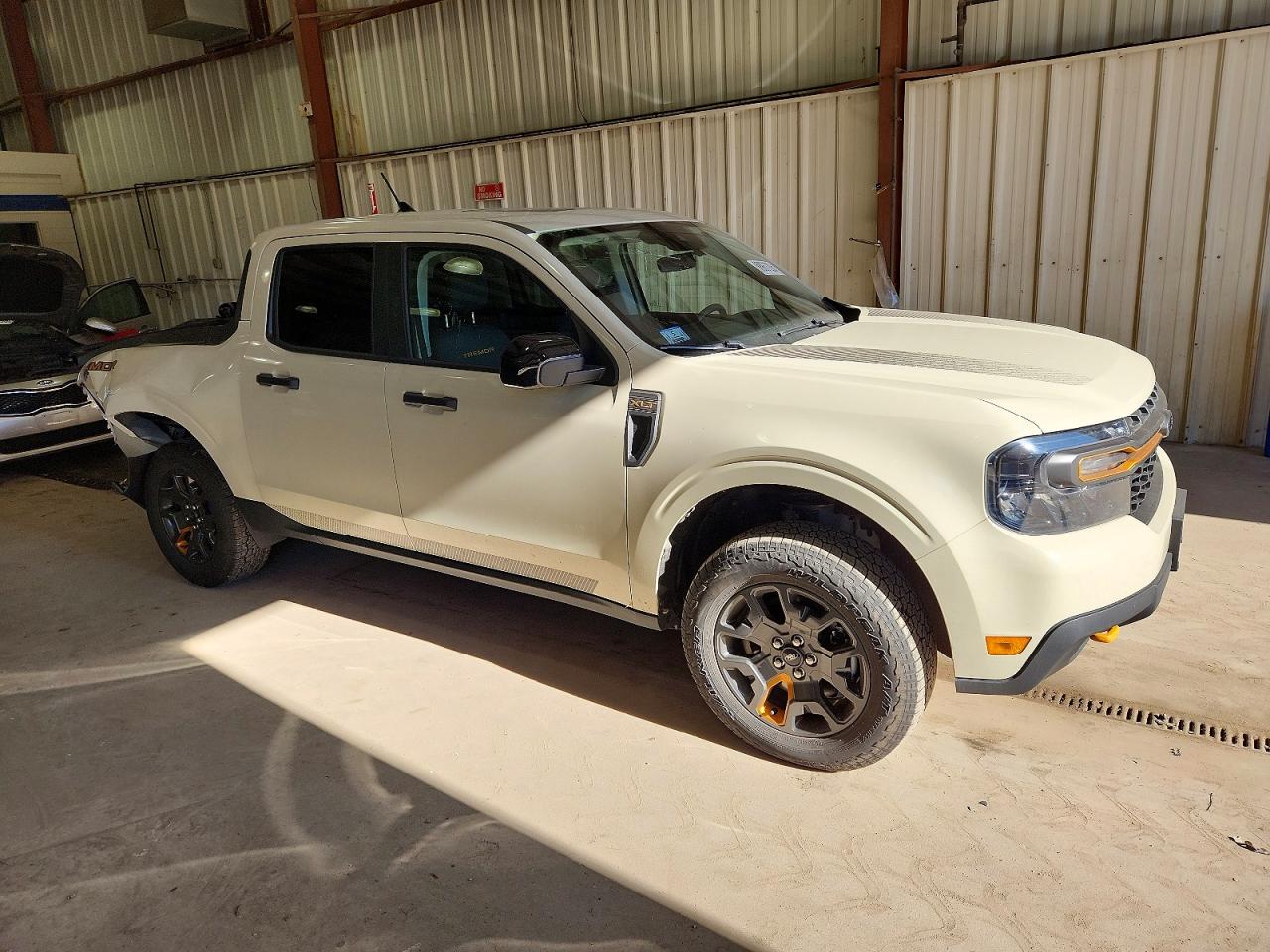 2024 FORD MAVERICK XLT TREMOR photo 4
