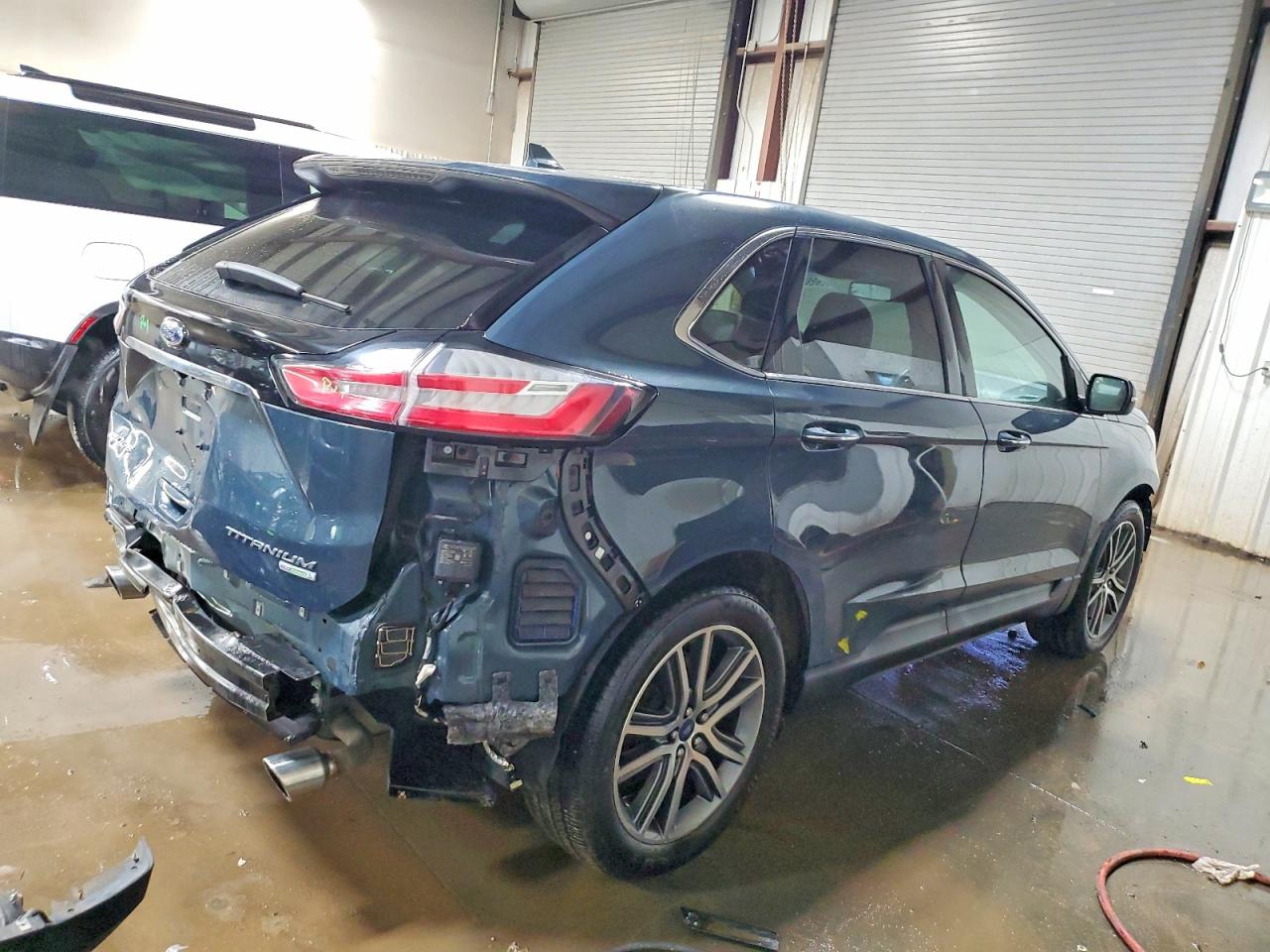 2019 FORD EDGE TITANIUM photo 3
