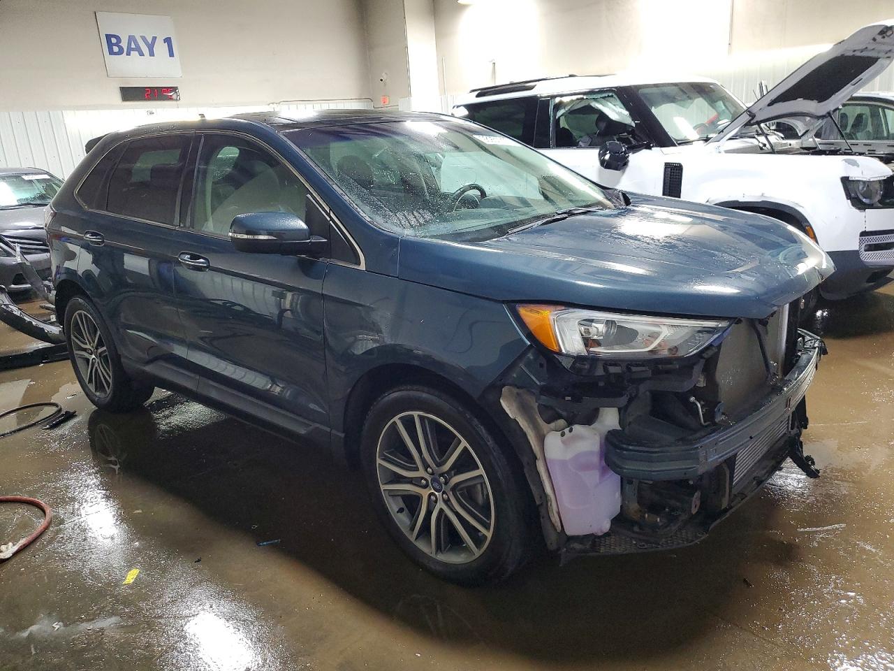 2019 FORD EDGE TITANIUM photo 4