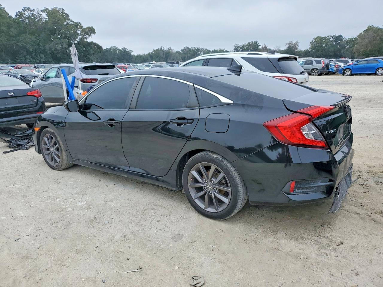2020 HONDA CIVIC EX photo 2