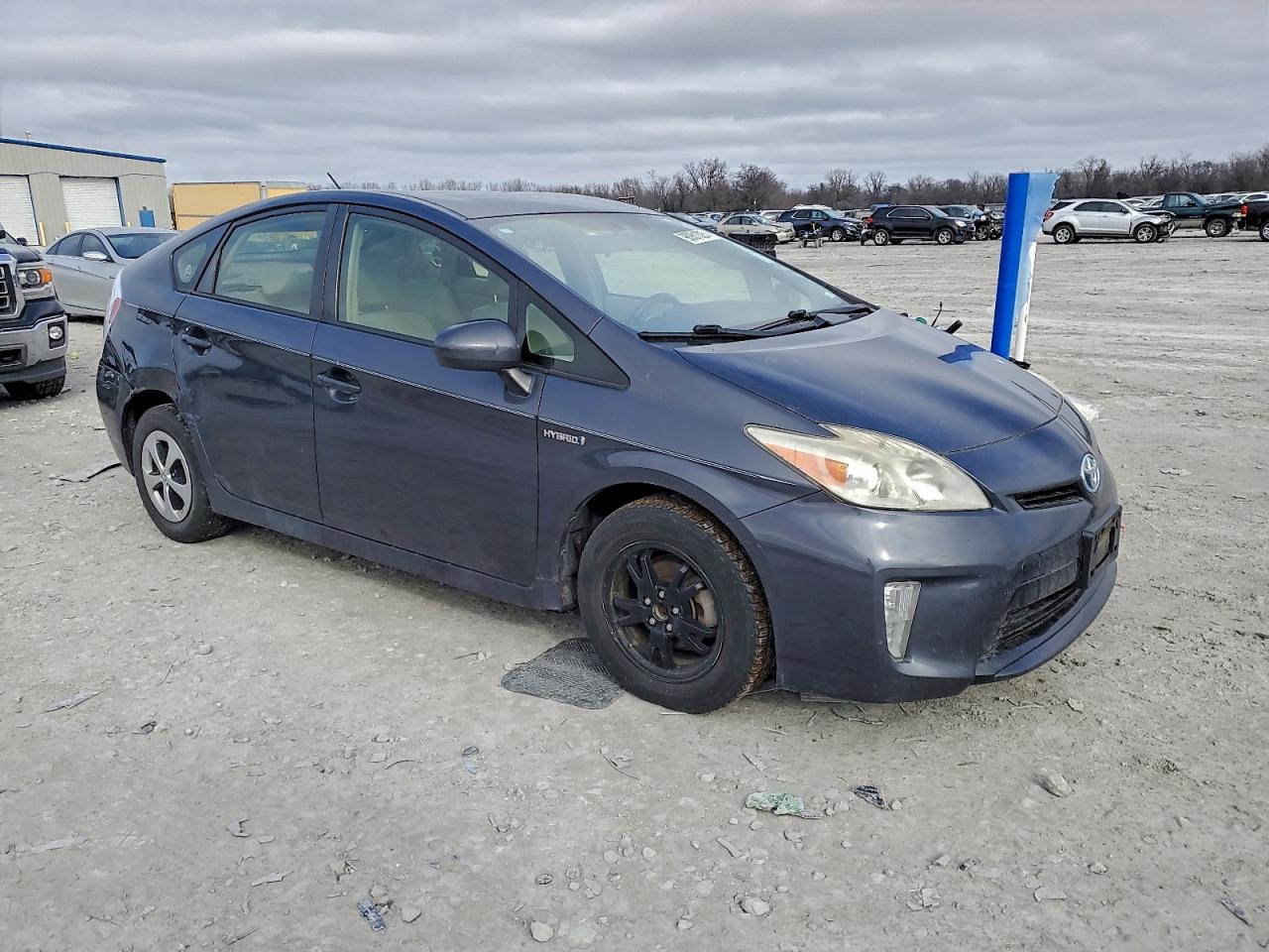 2012 TOYOTA PRIUS photo 4