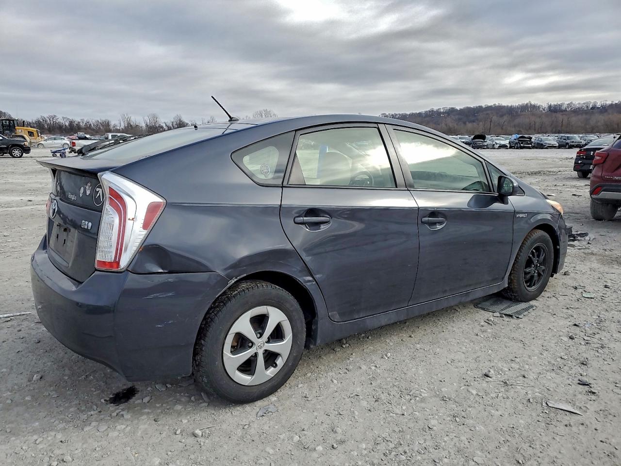 2012 TOYOTA PRIUS photo 3