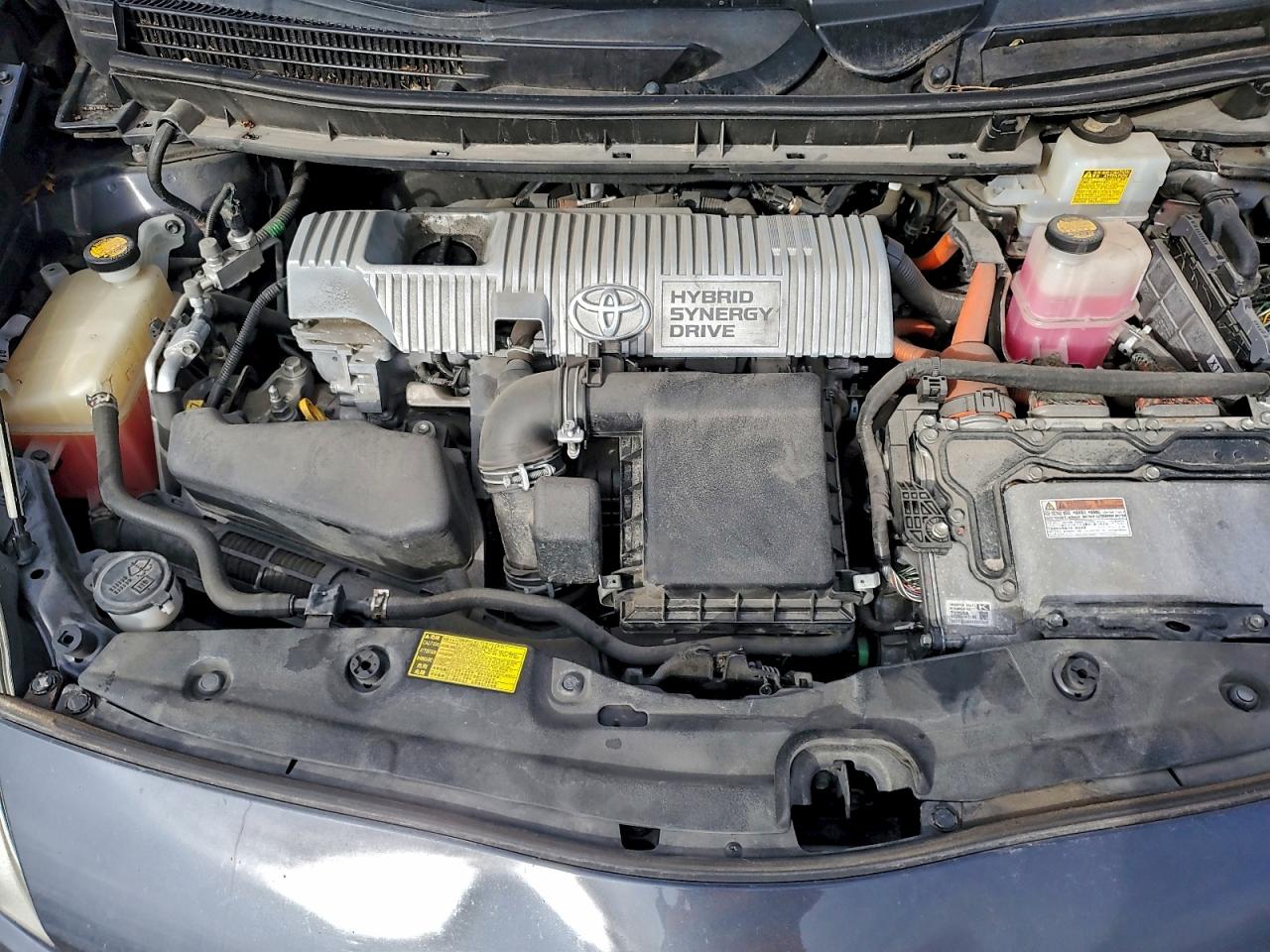 2012 TOYOTA PRIUS photo 11