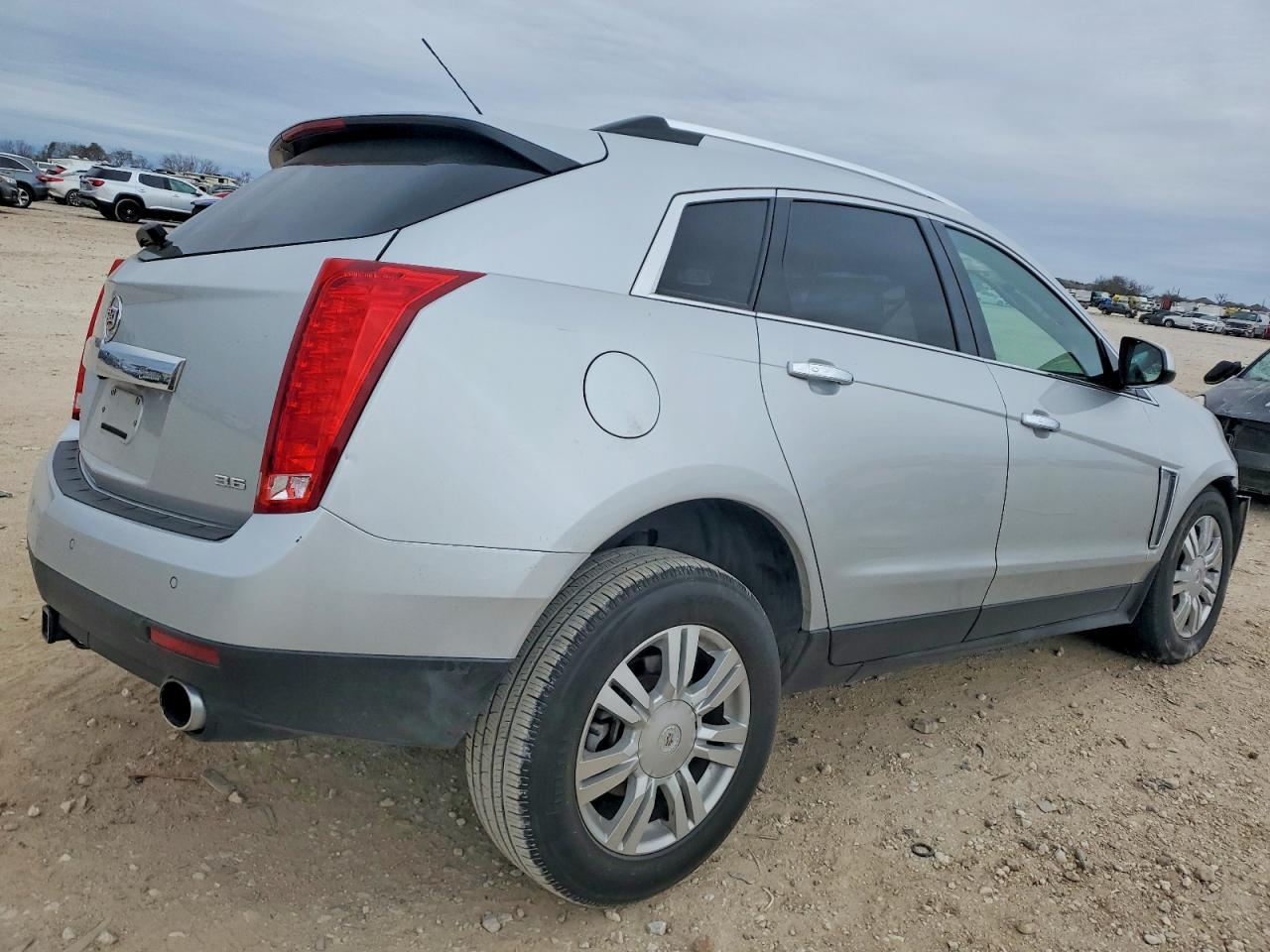 2016 CADILLAC SRX LUXURY COLLECTION photo 3