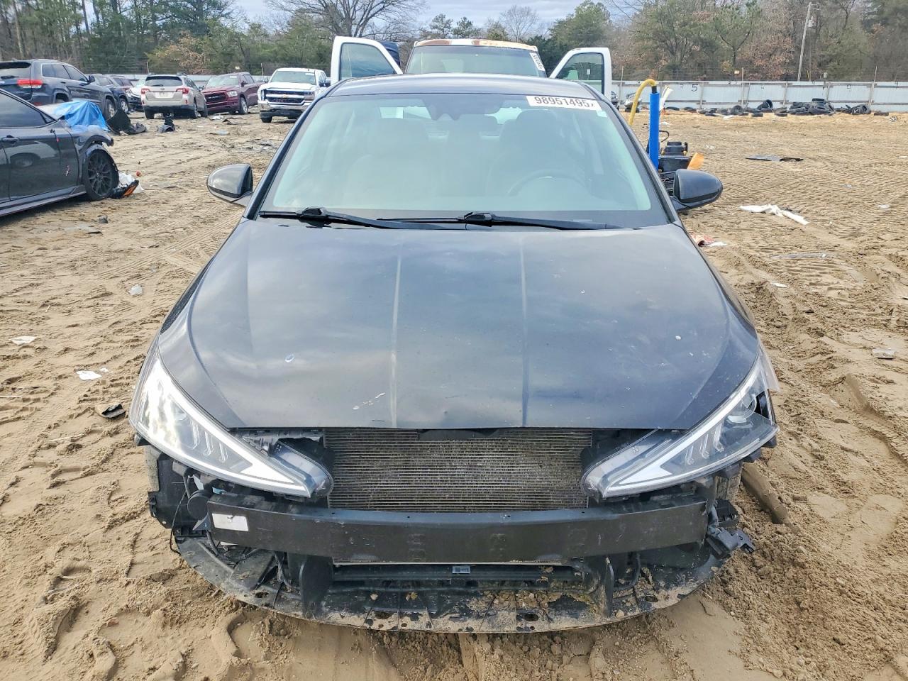 2020 HYUNDAI ELANTRA SEL photo 5