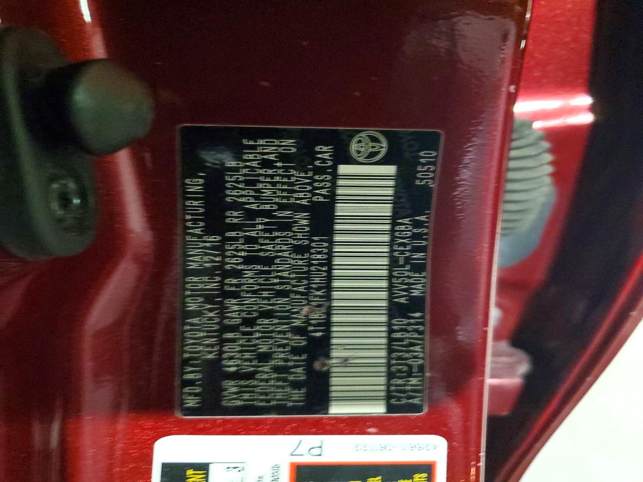 2017 TOYOTA CAMRY HYBRID photo 12