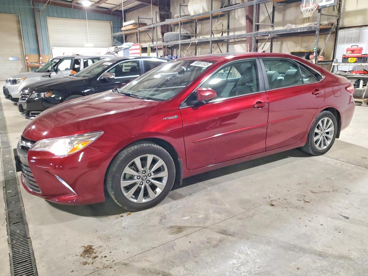 2017 TOYOTA CAMRY