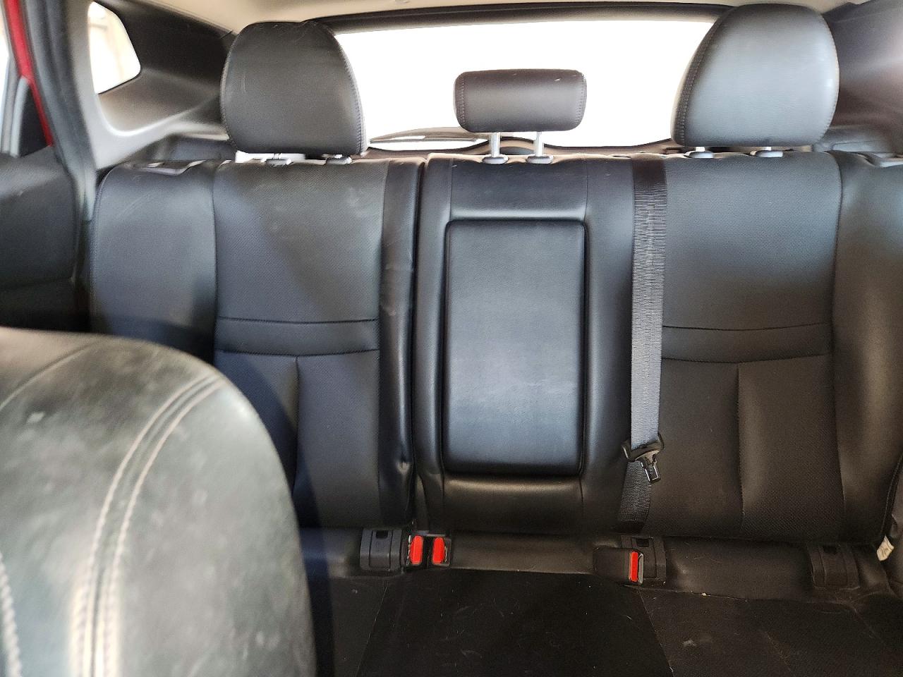 2018 NISSAN ROGUE SPORT S photo 28