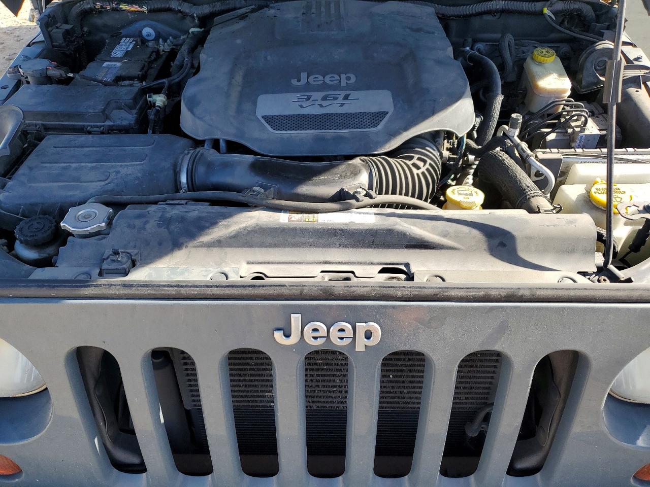 2013 JEEP WRANGLER UNLIMITED RUBICON photo 12