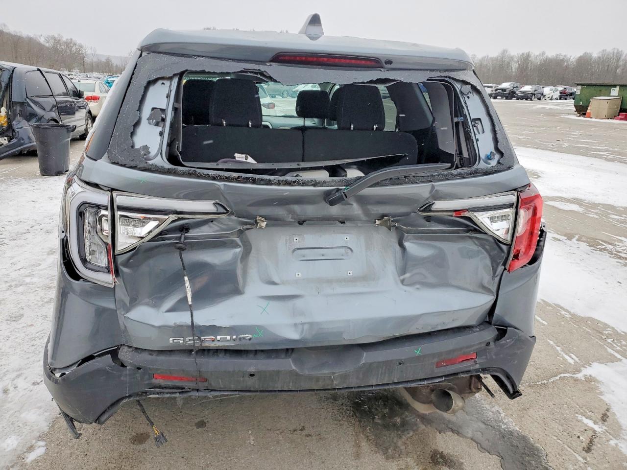 2021 GMC ACADIA photo 6