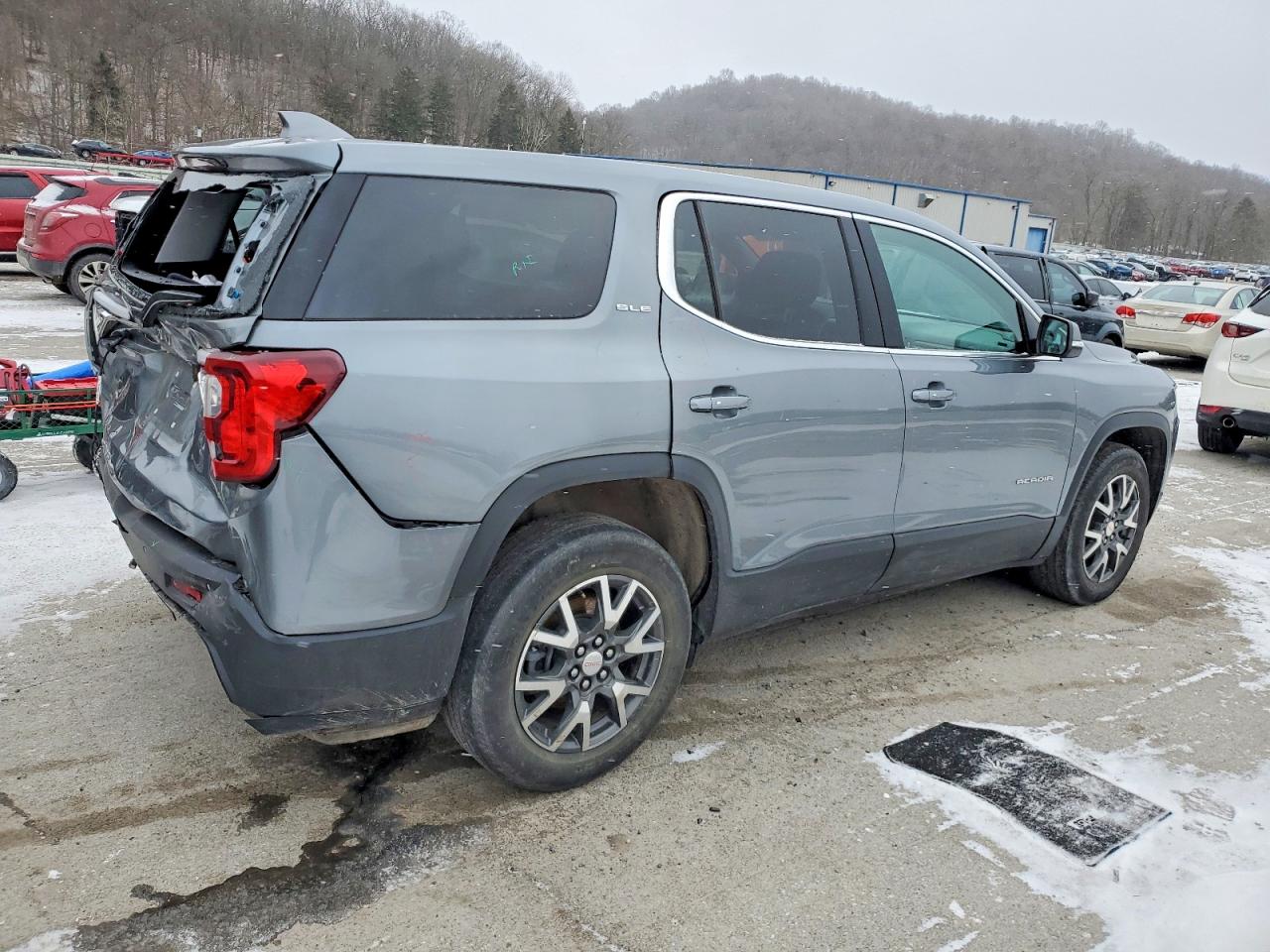 2021 GMC ACADIA photo 3