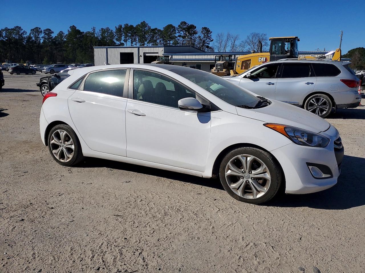 2013 HYUNDAI ELANTRA GT photo 4