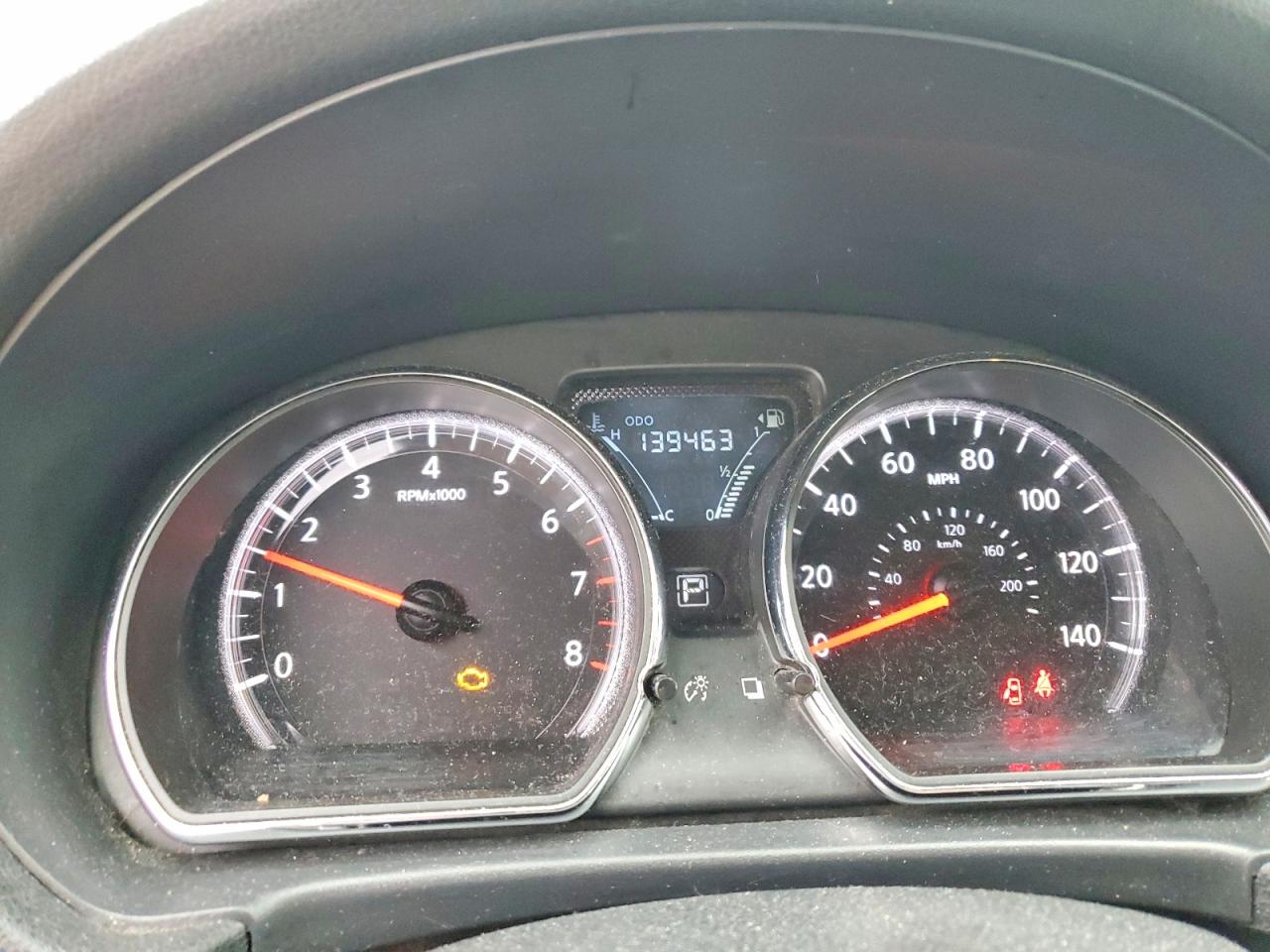 2018 NISSAN VERSA S photo 9