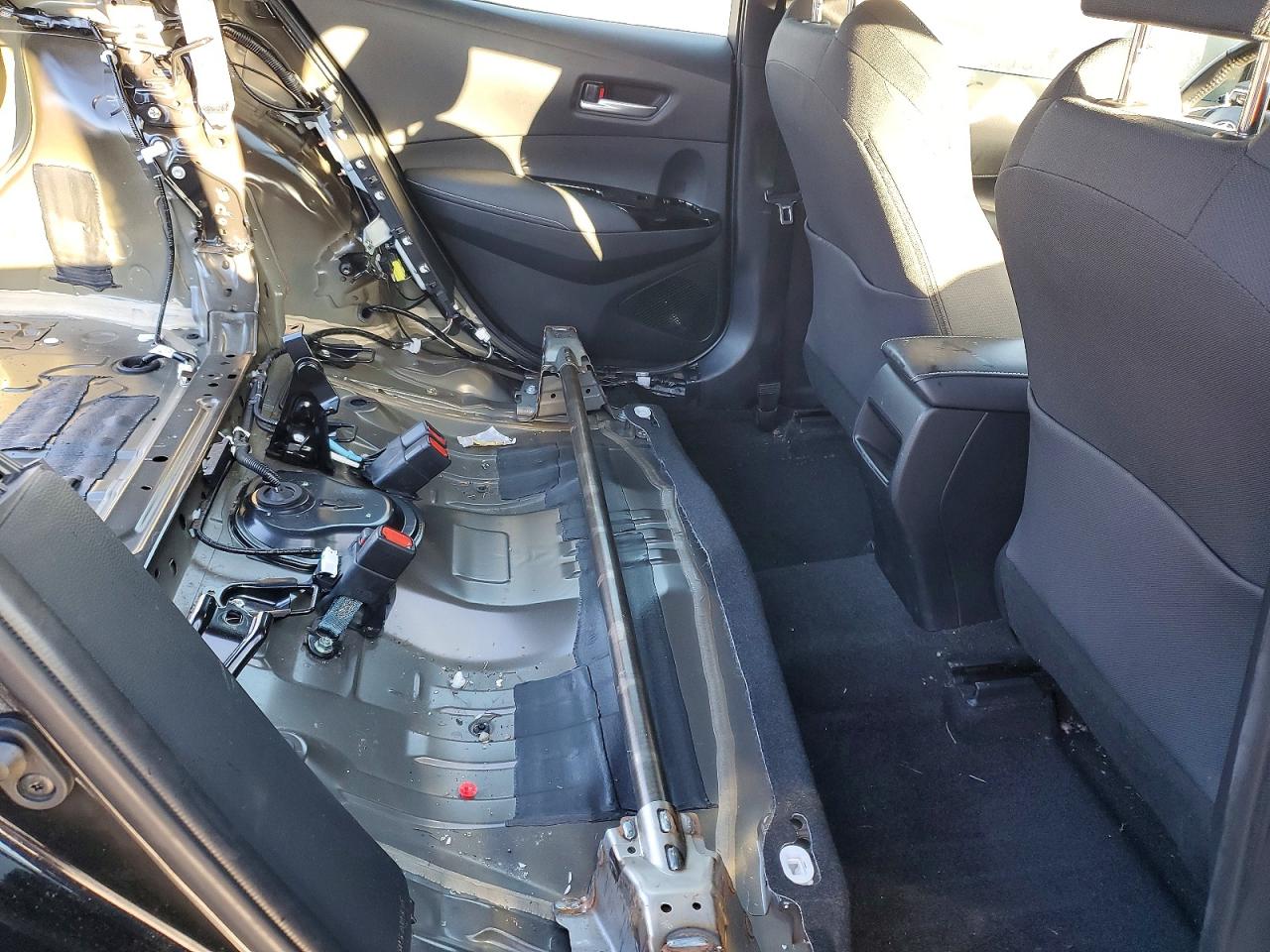2022 TOYOTA COROLLA SE photo 10