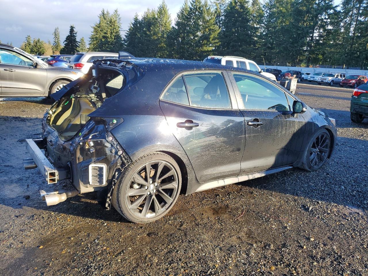 2022 TOYOTA COROLLA SE photo 3
