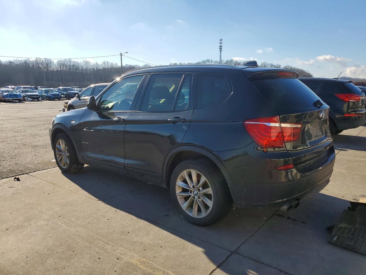 2014 BMW X3 XDRIVE28I photo 2