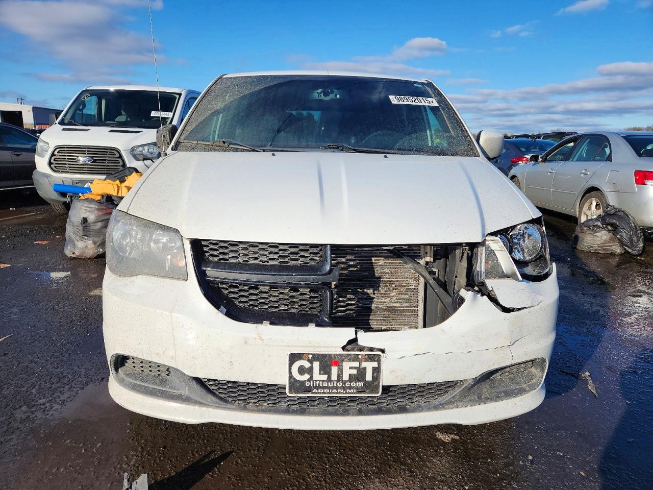 2015 DODGE GRAND CARAVAN SE photo 5