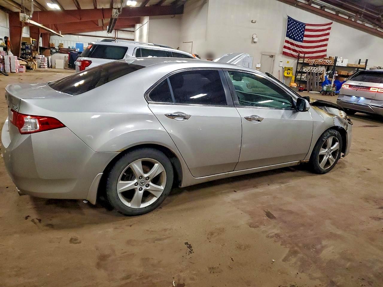 2010 ACURA TSX photo 3