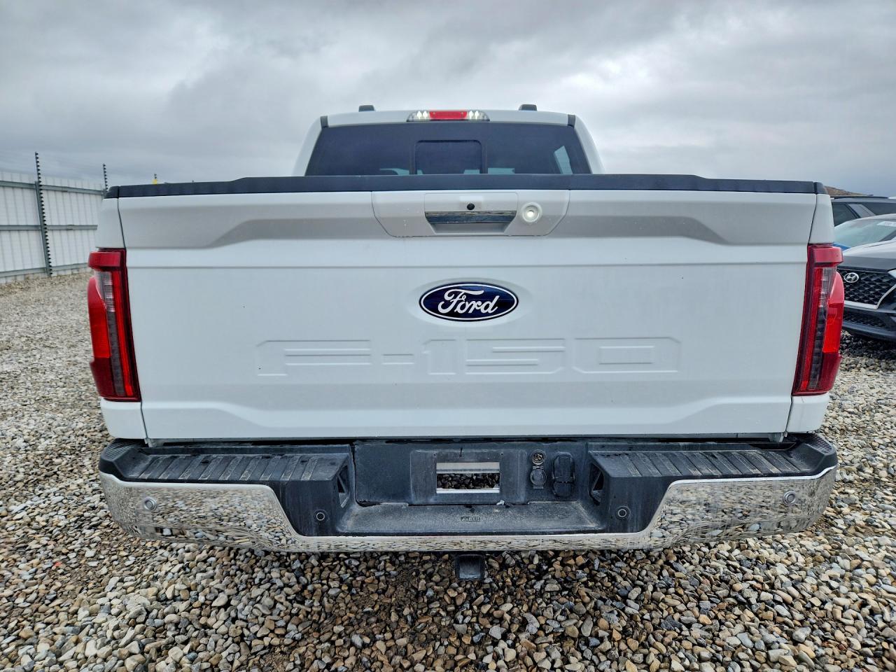 2024 FORD F150 XLT photo 6