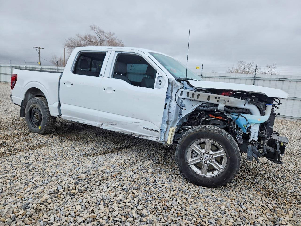 2024 FORD F150 XLT photo 4