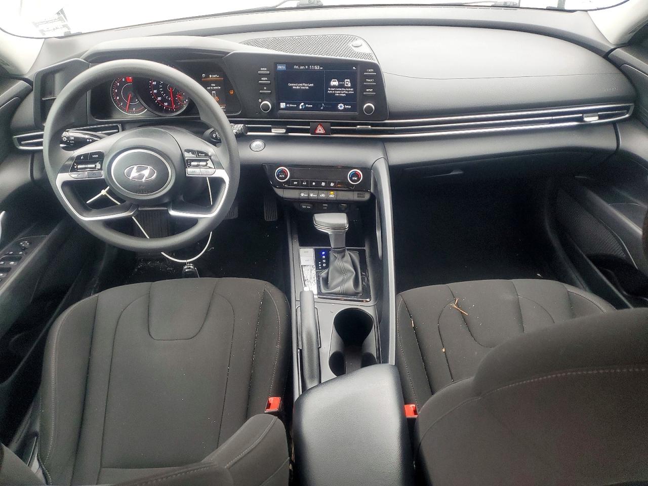 2022 HYUNDAI ELANTRA SEL photo 8