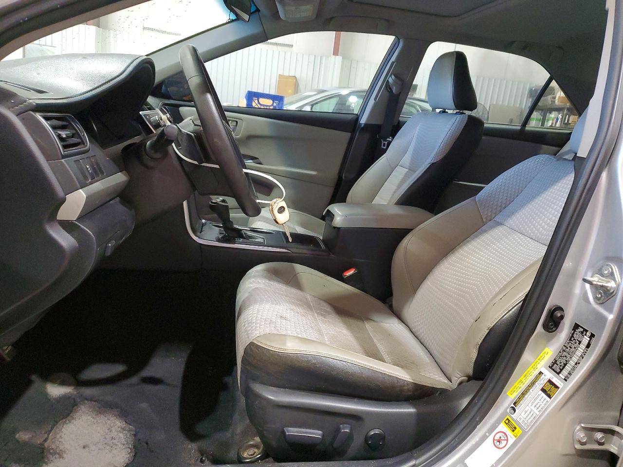 2015 TOYOTA CAMRY photo 7