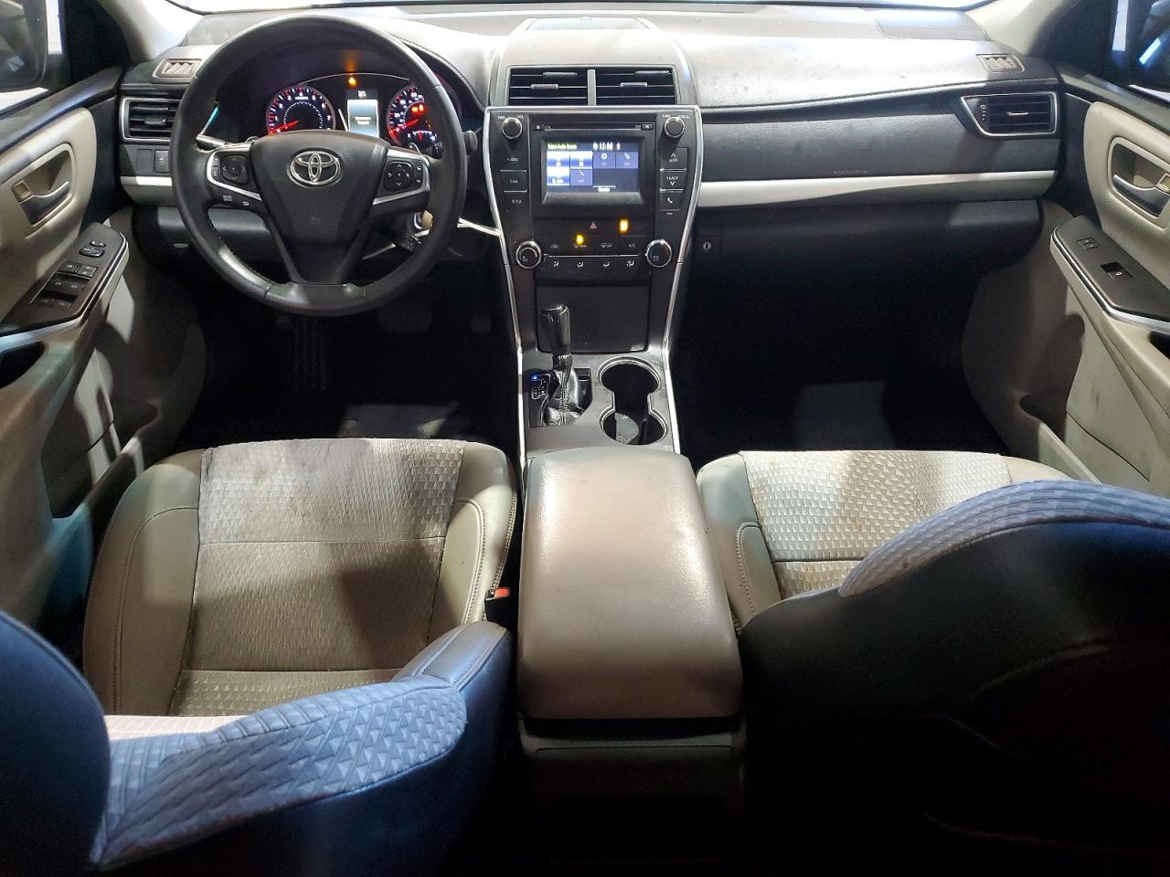 2015 TOYOTA CAMRY photo 8