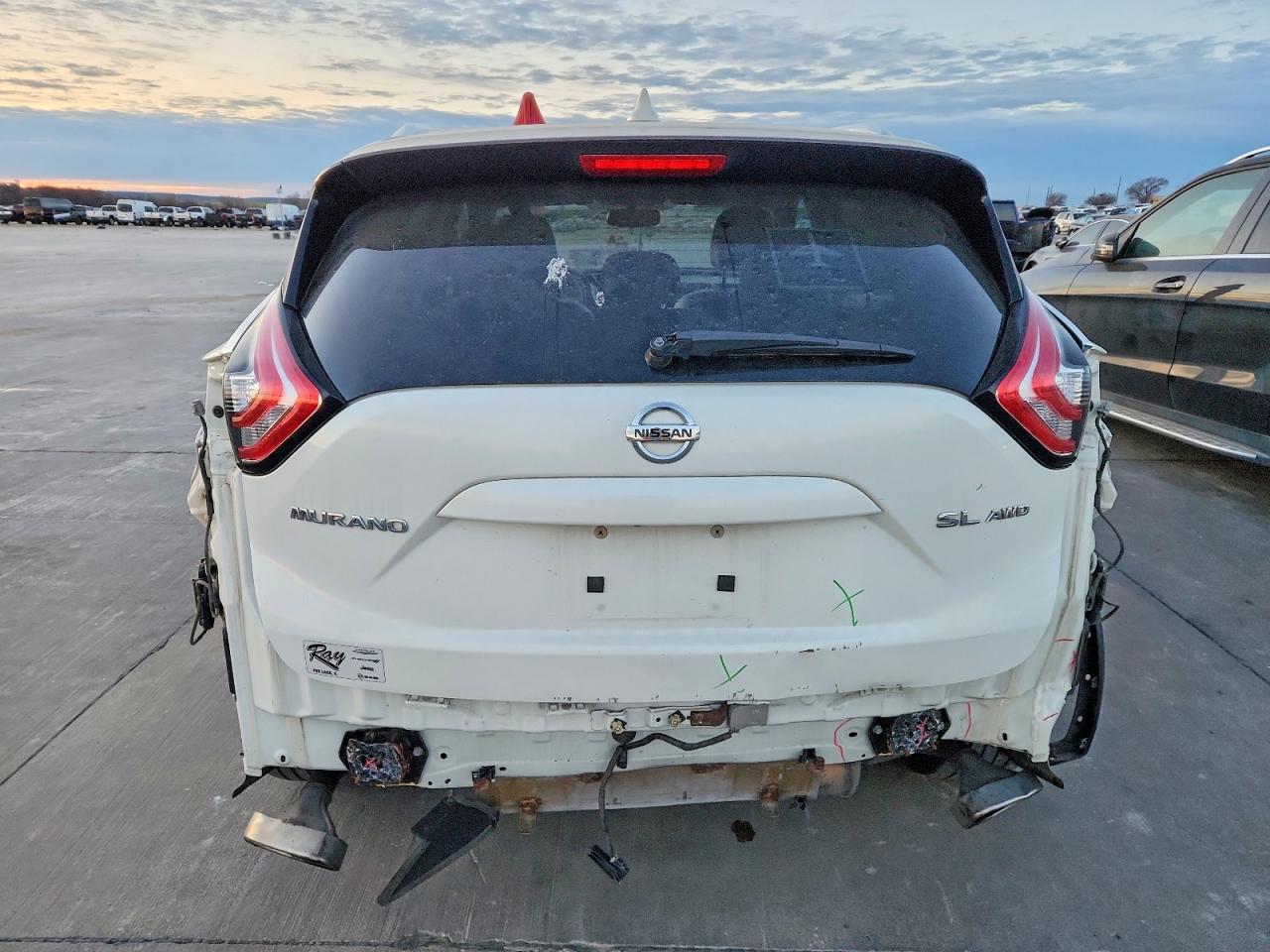 2017 NISSAN MURANO S photo 6
