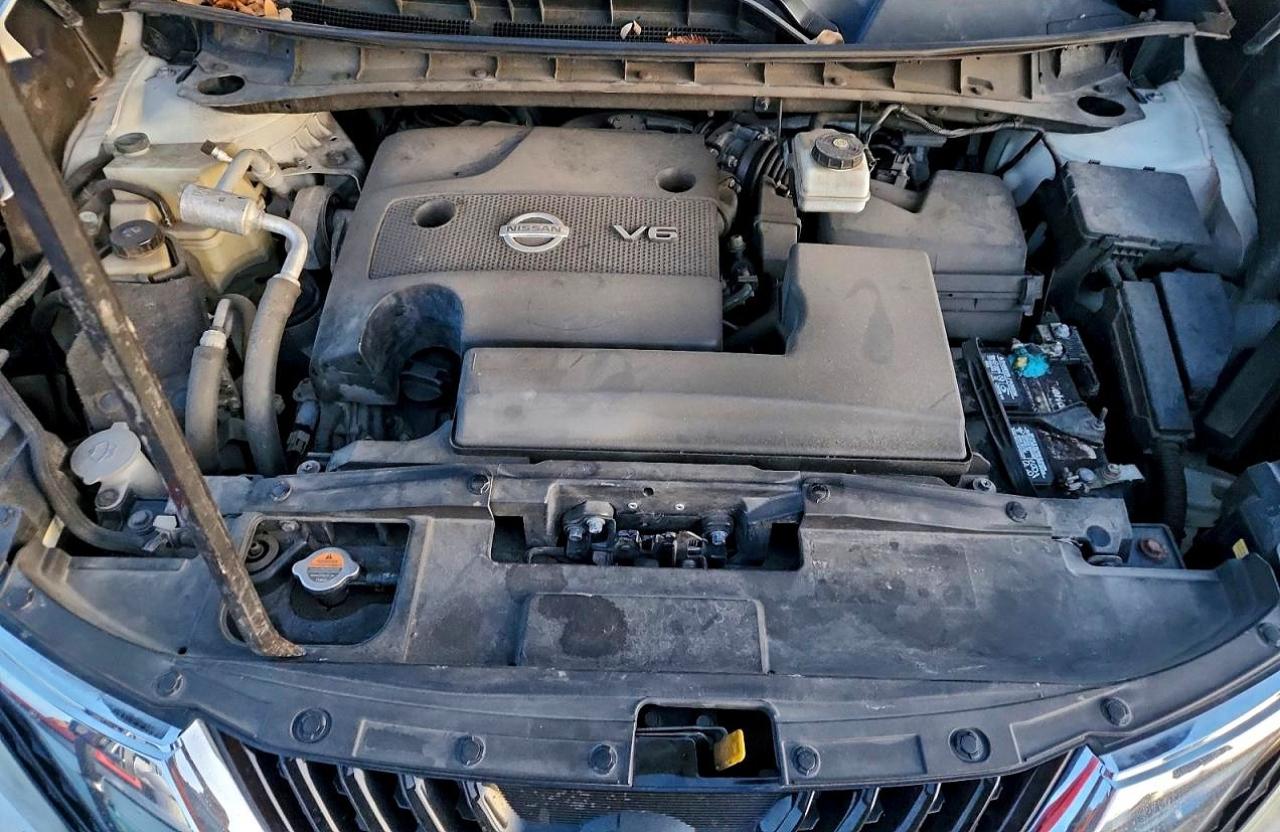 2017 NISSAN MURANO S photo 11