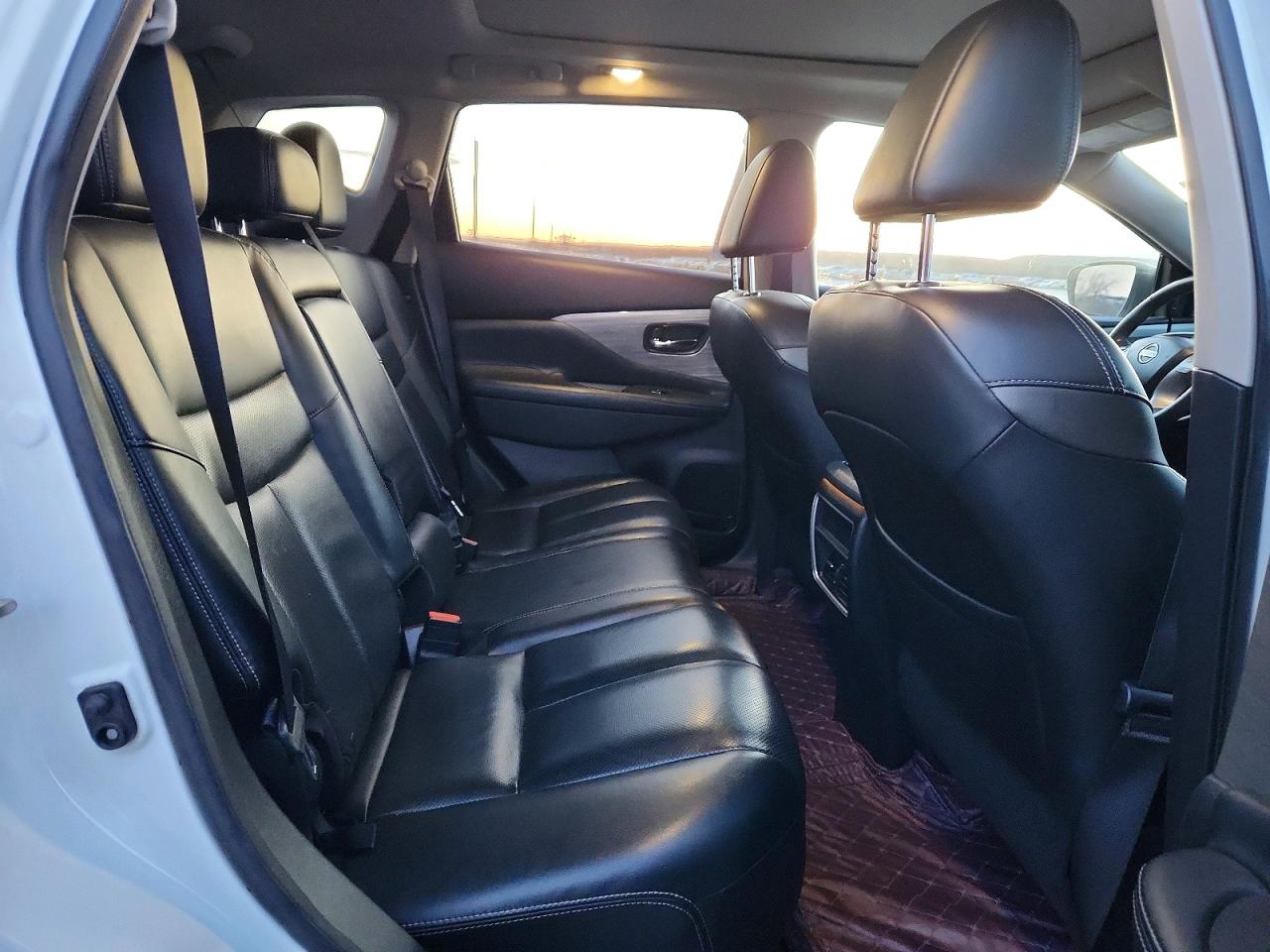 2017 NISSAN MURANO S photo 10