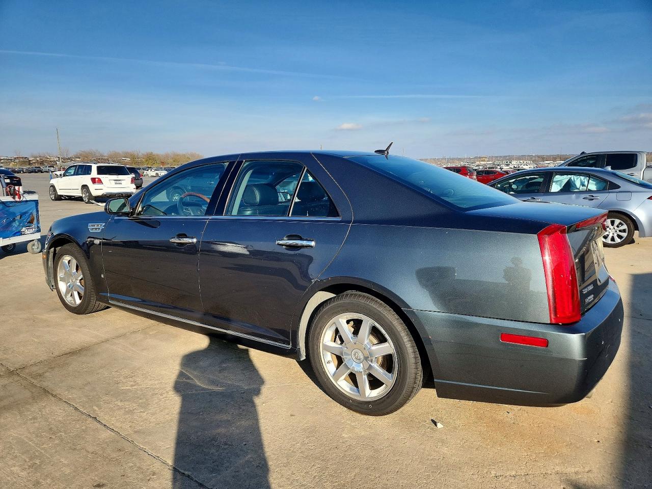 2008 CADILLAC STS photo 2