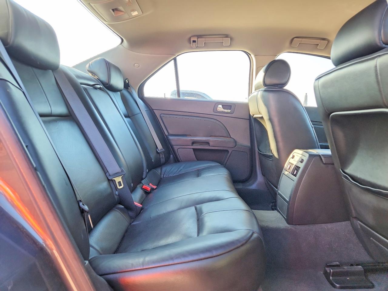 2008 CADILLAC STS photo 10